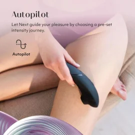 Womanizer Next stimulátor klitorisu - Black