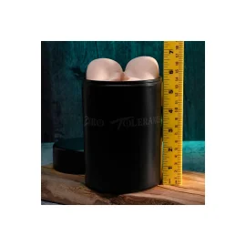 Zero Tolerance masturbátor Dani Daniels