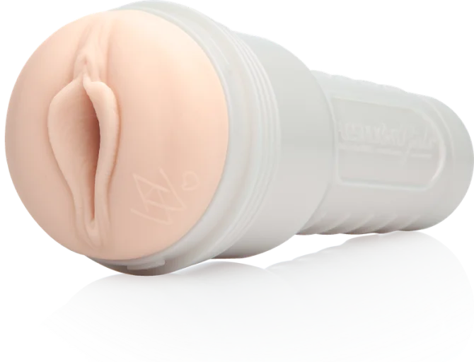 Fleshlight Girls Angela White (Indulge) vagina